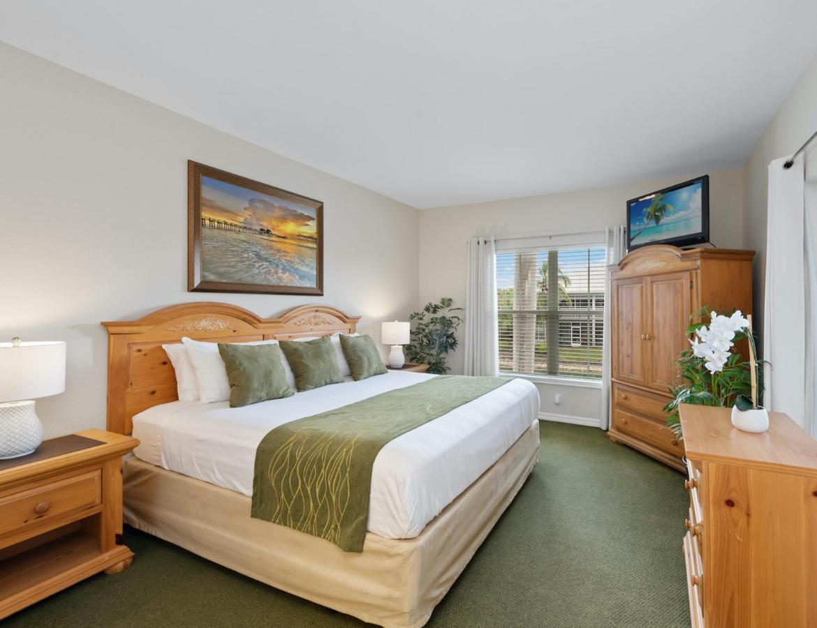 Lely Greenlinks Top Floor - On Golf Course, Minutes From Beaches, Downtown! North North Naples المظهر الخارجي الصورة