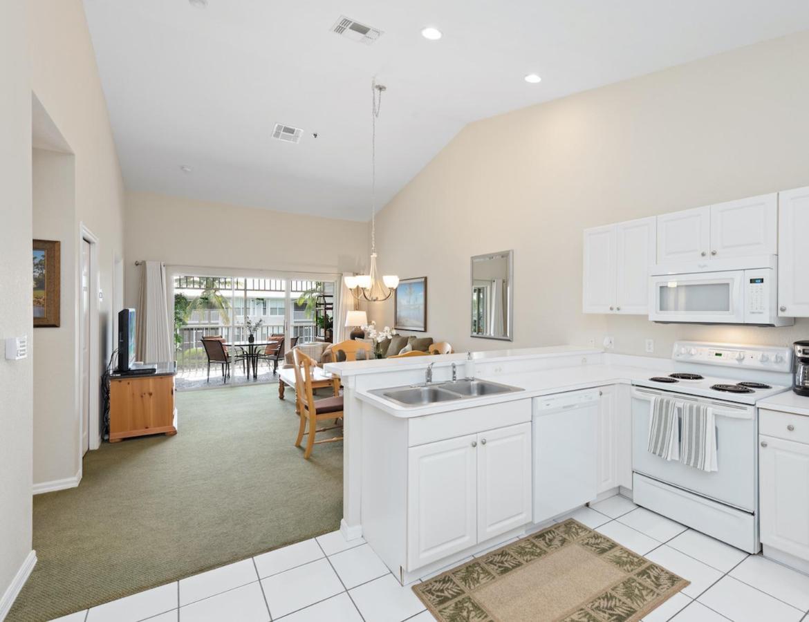 Lely Greenlinks Top Floor - On Golf Course, Minutes From Beaches, Downtown! North North Naples المظهر الخارجي الصورة