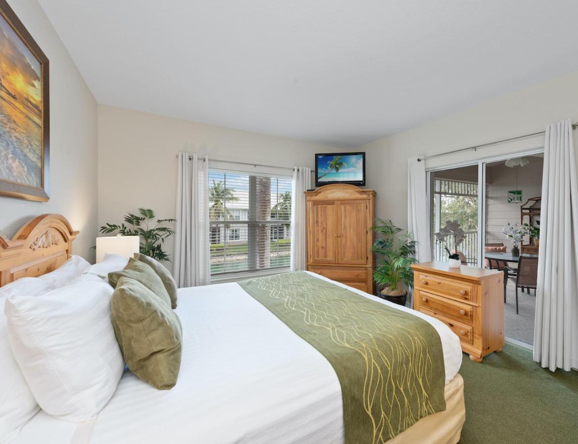 Lely Greenlinks Top Floor - On Golf Course, Minutes From Beaches, Downtown! North North Naples المظهر الخارجي الصورة