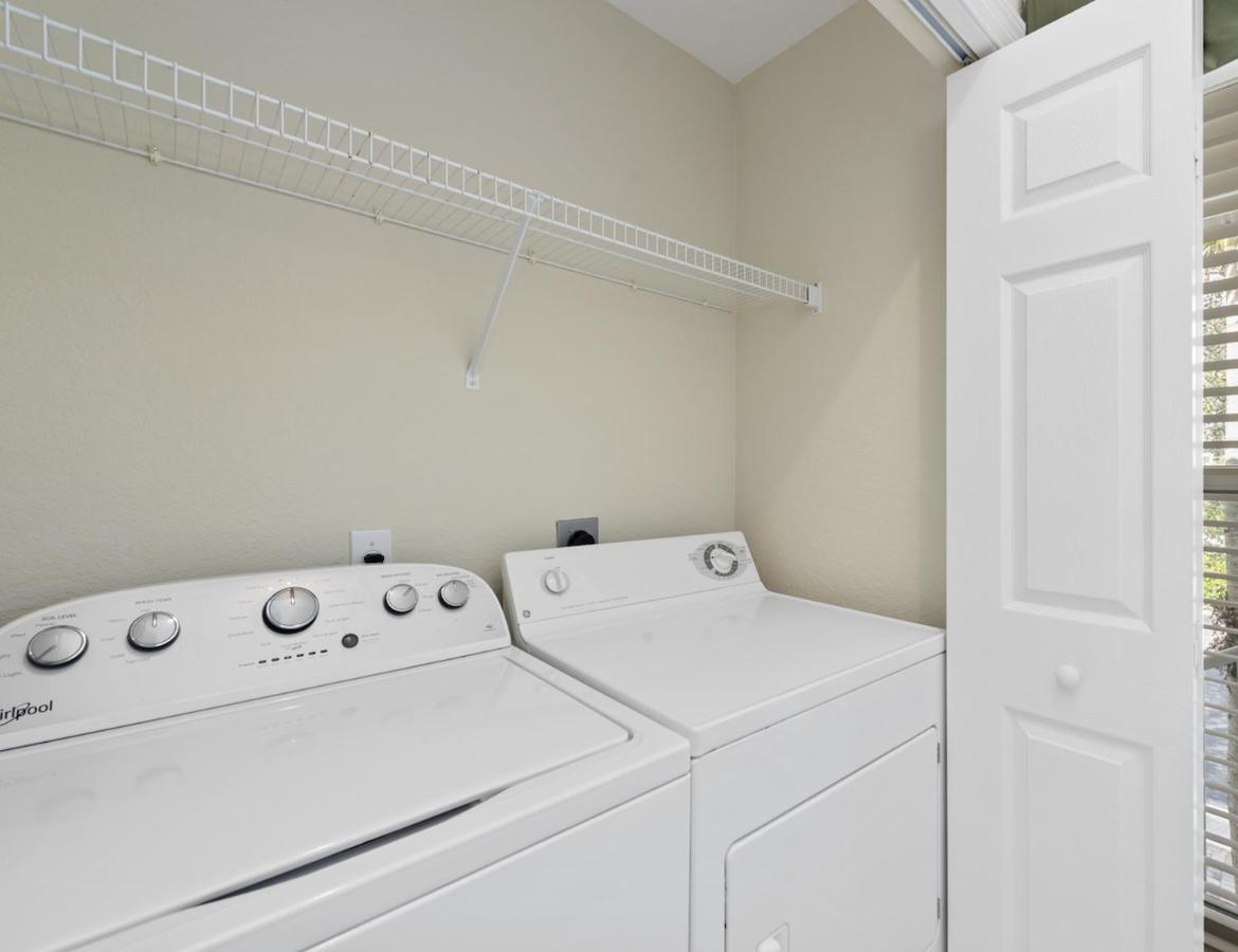 Lely Greenlinks Top Floor - On Golf Course, Minutes From Beaches, Downtown! North North Naples المظهر الخارجي الصورة